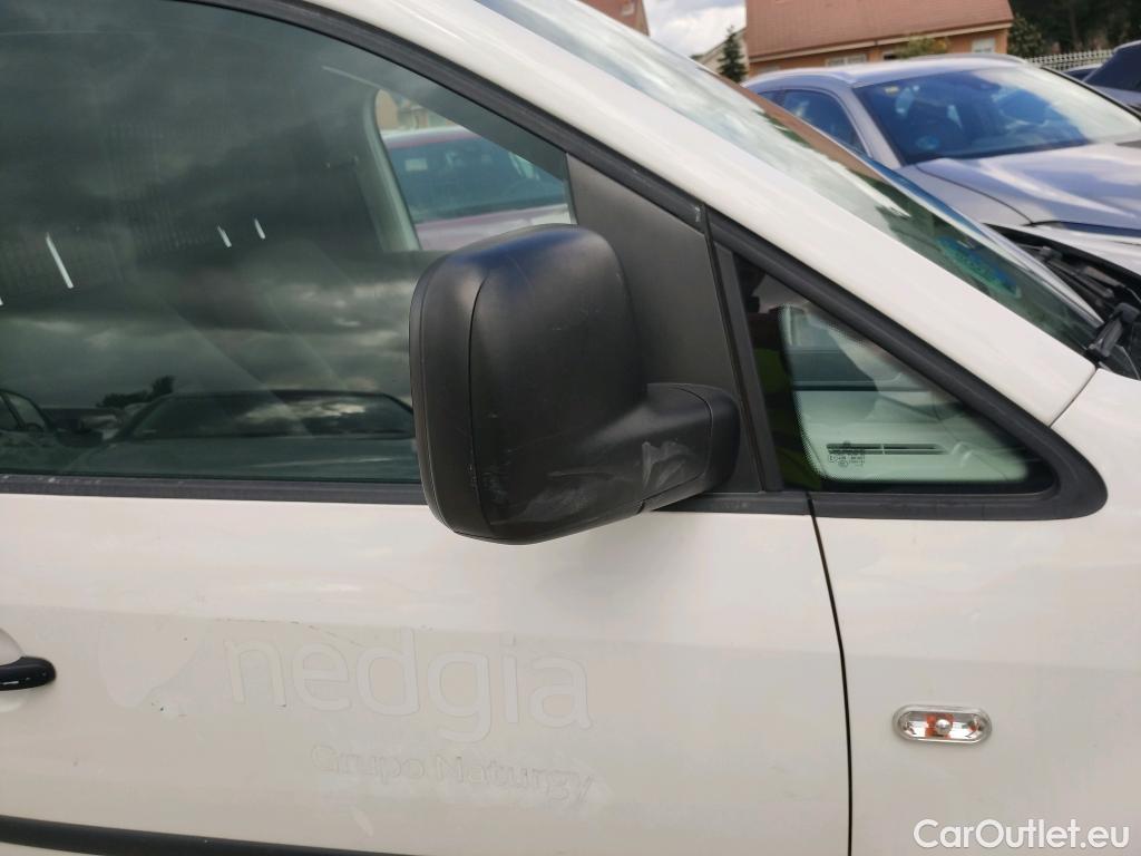  Volkswagen  Caddy  Furgón EcoFuel 2.0 110CV MT5 E5 #35
