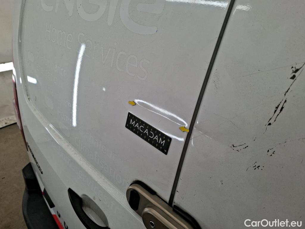  Citroen  Berlingo  Fourgon Club XL 950 1.5 BlueHDi 100CV BVM5 E6dT #23