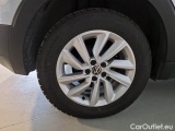  Volkswagen  T-CROSS VOLKSWAGEN  / 2019 / 5P / SUV 1.0 TSI STYLE #18