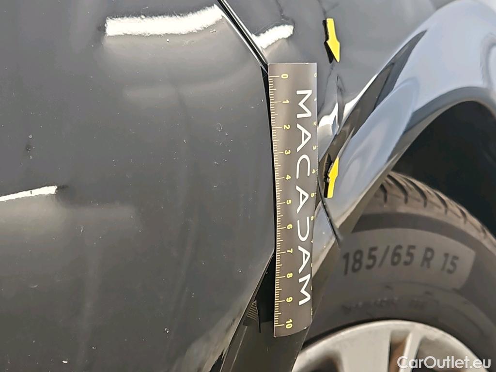  Peugeot  208  Affaire Premium Pack 1.6 HDi 75CV BVM5 E6 #35