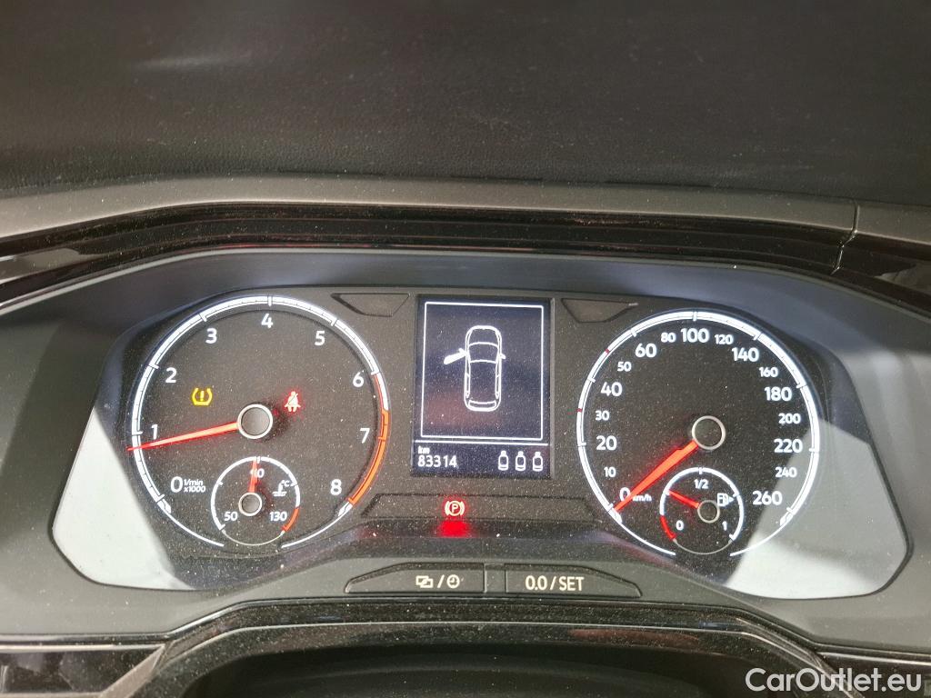  Volkswagen  Polo  VI Lounge 1.0 80CV BVM5 E6d #8