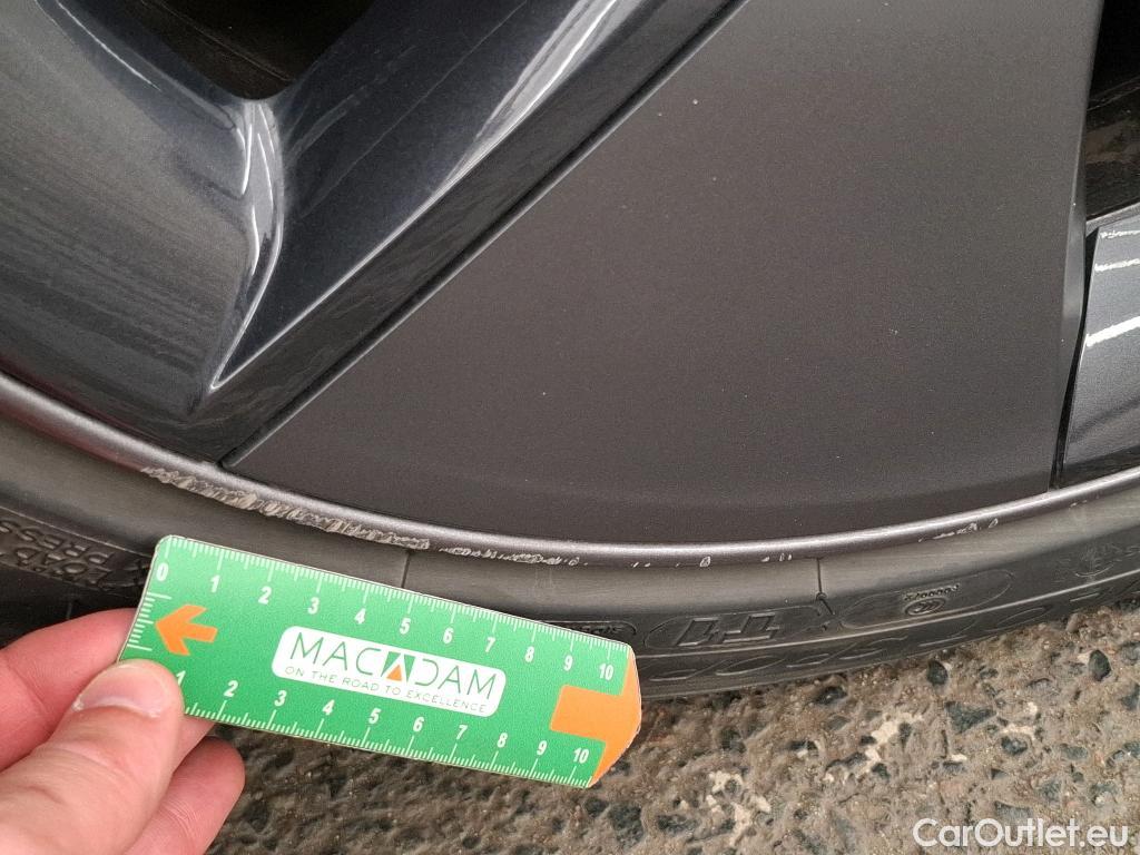  Tesla  Model 3 TESLA  / 2018 / 4P / Berline Propulsion #26