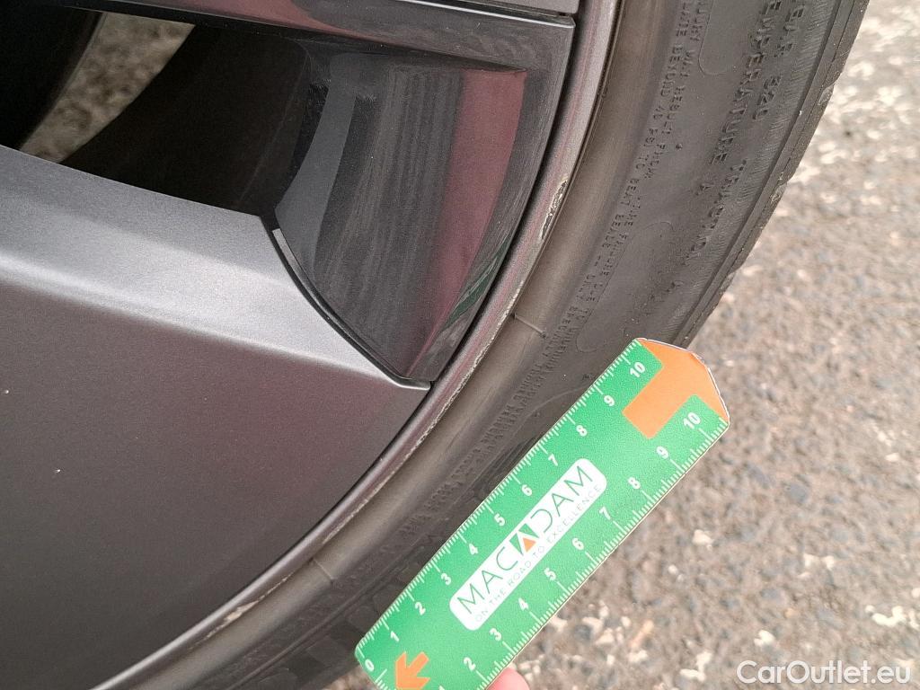  Tesla  Model 3 TESLA  / 2018 / 4P / Berline Propulsion #27