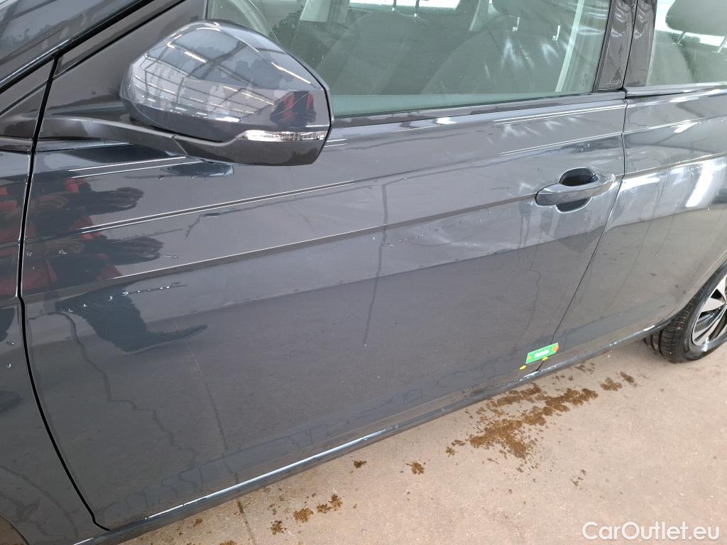  Volkswagen  Polo  VI Lounge 1.0 80CV BVM5 E6d #9