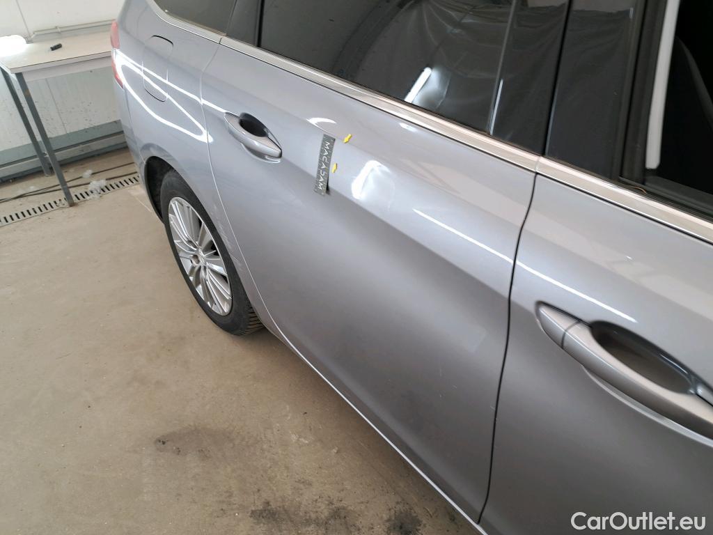  Peugeot  308  SW Allure 1.2 PureTech 130CV BVA8 E6d / REMPLACEMENT MOTEUR EN COURS
 #24