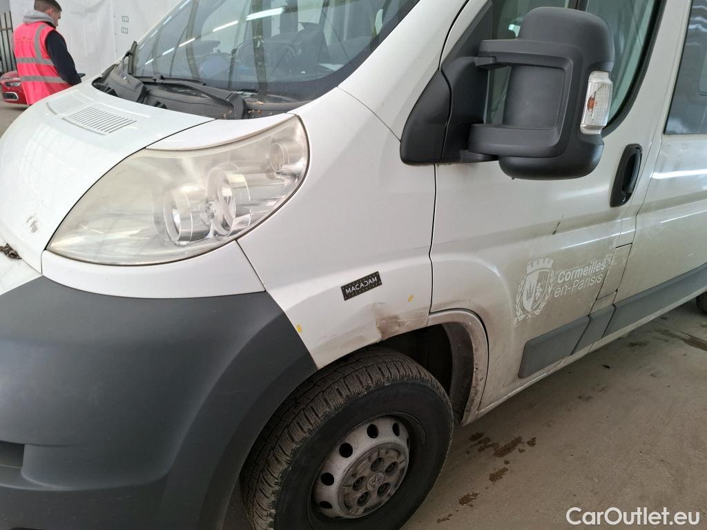  Peugeot  Boxer   Combi 2.2 HDI 110 333 L2H2 ACCESS / FREINS AR ET AV + CATALYSEUR/FAP + VANNE EGR + AUTORADIO + RESISTANCE ET FAISCEAU VENTILATION HABITACLE HS
 #13
