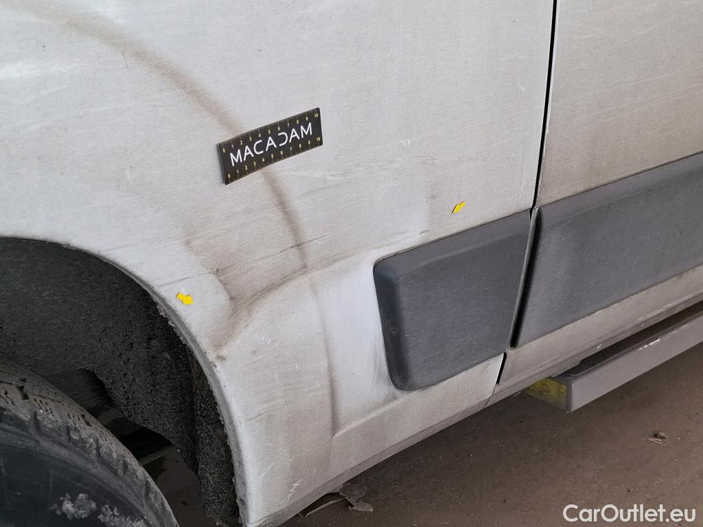  Peugeot  Boxer   Combi 2.2 HDI 110 333 L2H2 ACCESS / FREINS AR ET AV + CATALYSEUR/FAP + VANNE EGR + AUTORADIO + RESISTANCE ET FAISCEAU VENTILATION HABITACLE HS
 #8