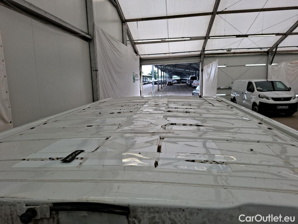  Renault  Trafic RENAULT  VU 4p Fourgon FG GCFL1H1 1000 dCi95 E6 / BIELLETTES BARRE STABILISATRICE + BRAS INFERIEURS + FREINS HS
 #1