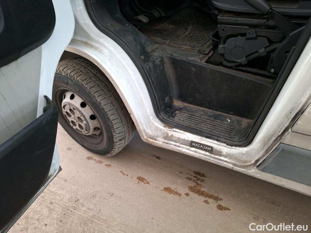  Peugeot  Boxer   Combi 2.2 HDI 110 333 L2H2 ACCESS / FREINS AR ET AV + CATALYSEUR/FAP + VANNE EGR + AUTORADIO + RESISTANCE ET FAISCEAU VENTILATION HABITACLE HS
 #18
