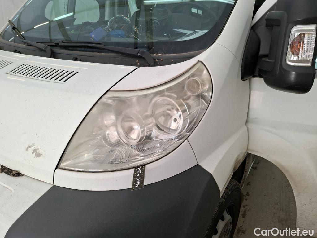  Peugeot  Boxer   Combi 2.2 HDI 110 333 L2H2 ACCESS / FREINS AR ET AV + CATALYSEUR/FAP + VANNE EGR + AUTORADIO + RESISTANCE ET FAISCEAU VENTILATION HABITACLE HS
 #33