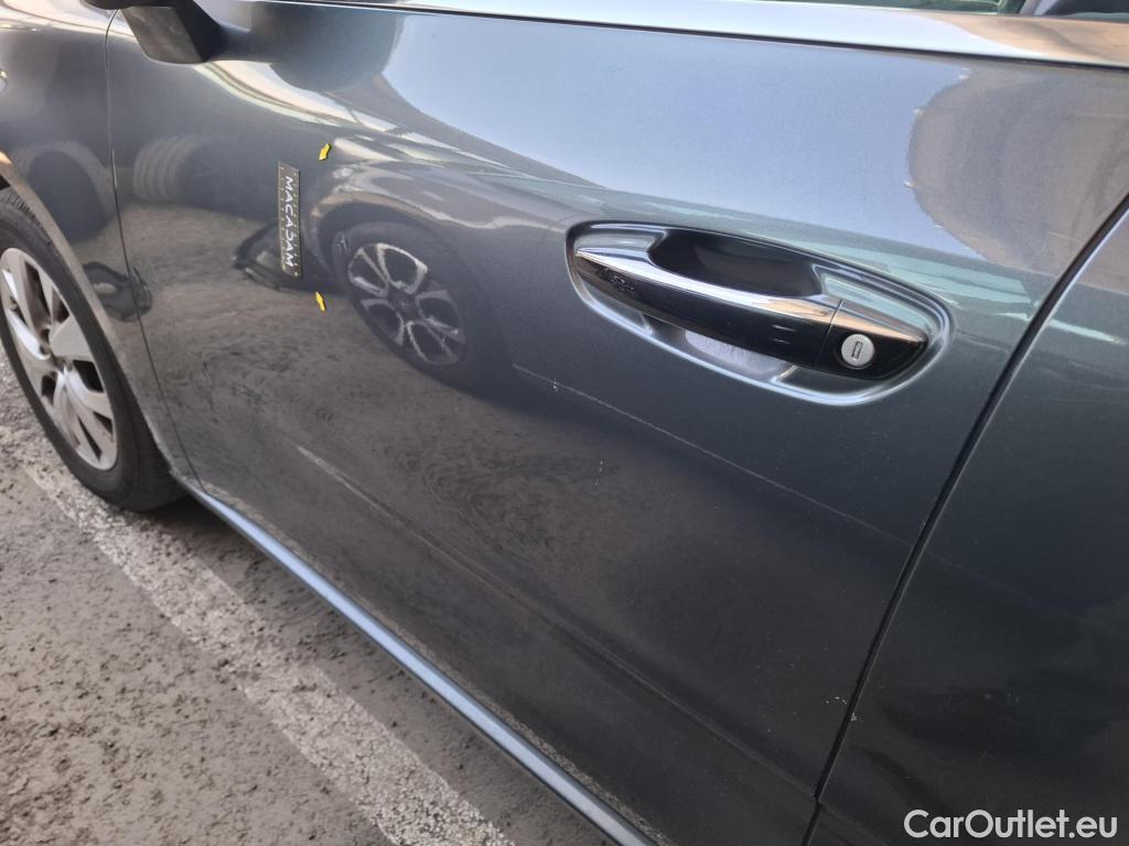 Citroen  C4 Picasso /Spacetourer Business + 1.6 HDi 115 / FREINS AV + AMORTISSEURS AV ET AR
 #69