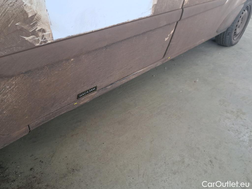  Renault  Kangoo  Express VU 4p Fourgonnette Cab Appro Confort dCi 90 / POUSSIERE DE FER / NETTOYAGE OU PEINTURE COMPLETE #1