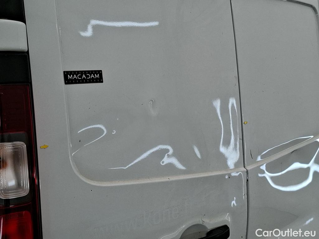  Renault  Trafic RENAULT  VU 4p Fourgon FG GCFL1H1 1000 dCi95 E6 / BIELLETTES BARRE STABILISATRICE + BRAS INFERIEURS + FREINS HS
 #15