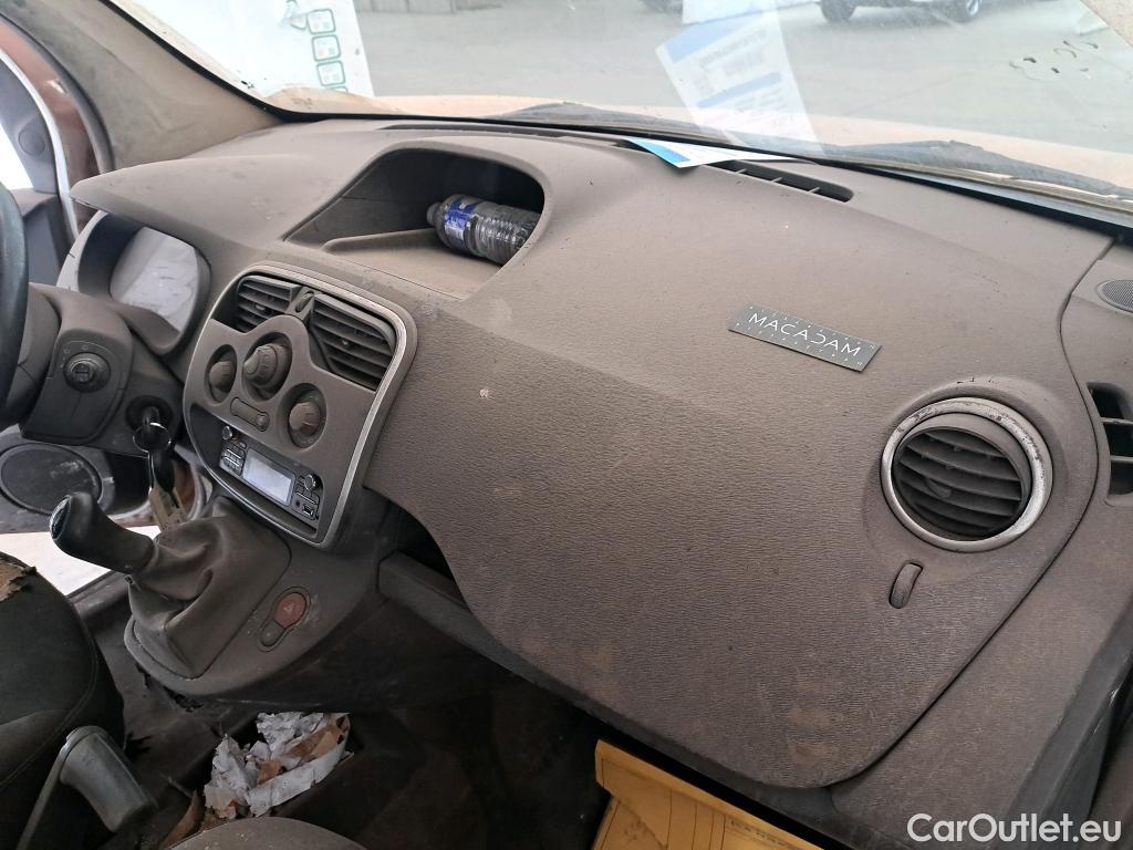 Renault  Kangoo  Express VU 4p Fourgonnette Cab Appro Confort dCi 90 / POUSSIERE DE FER / NETTOYAGE OU PEINTURE COMPLETE #98