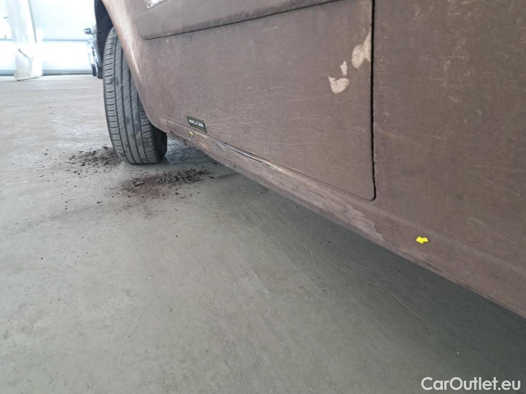  Renault  Kangoo  Express VU 4p Fourgonnette Cab Appro Confort dCi 90 / POUSSIERE DE FER / NETTOYAGE OU PEINTURE COMPLETE #5