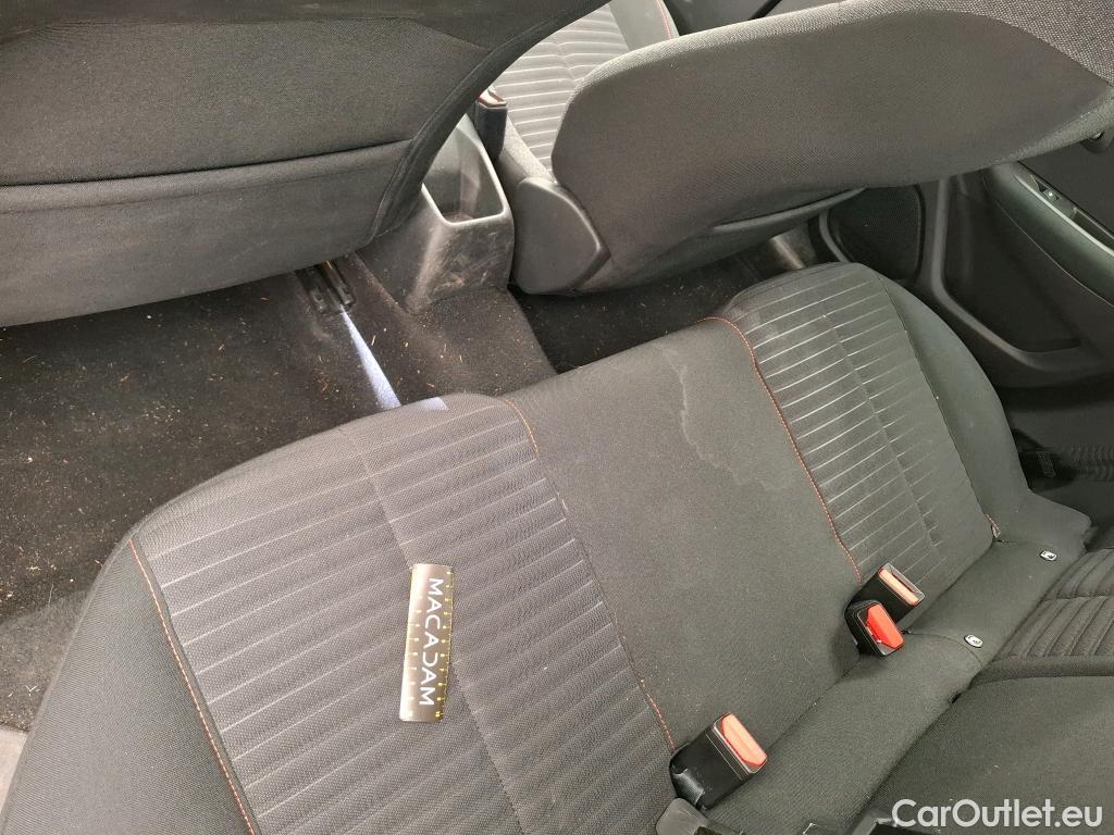  Peugeot  208  Active Business 1.5 HDi 100CV BVM6 E6d / DURITE AIR HS + FUITE D'HUILE DEMI-CULASSE
 #32