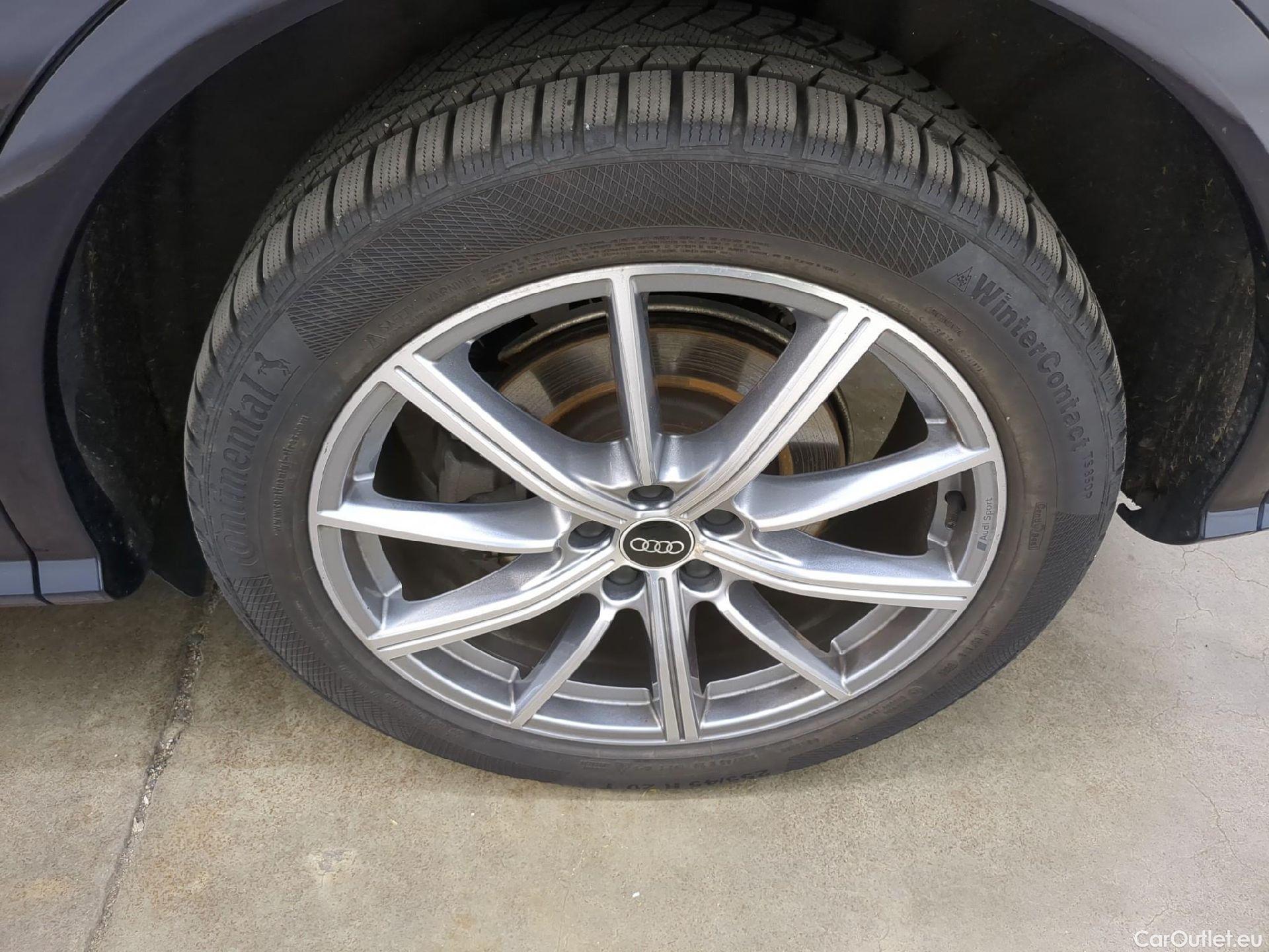  Audi  Q5  55 TFSI e quattro S line 2.0 TFSI 365CV BVA7 E6dT #10