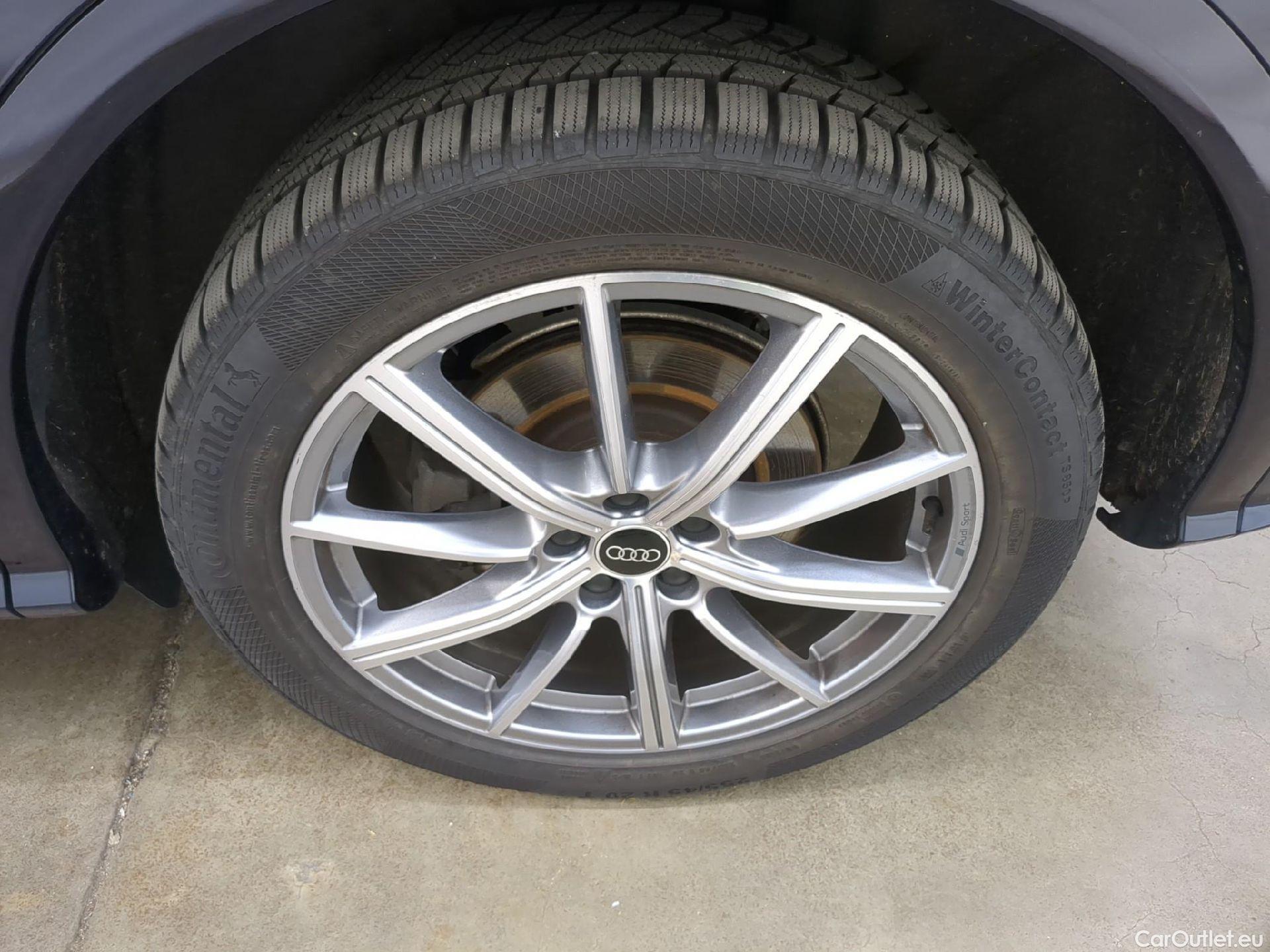  Audi  Q5  55 TFSI e quattro S line 2.0 TFSI 365CV BVA7 E6dT #9
