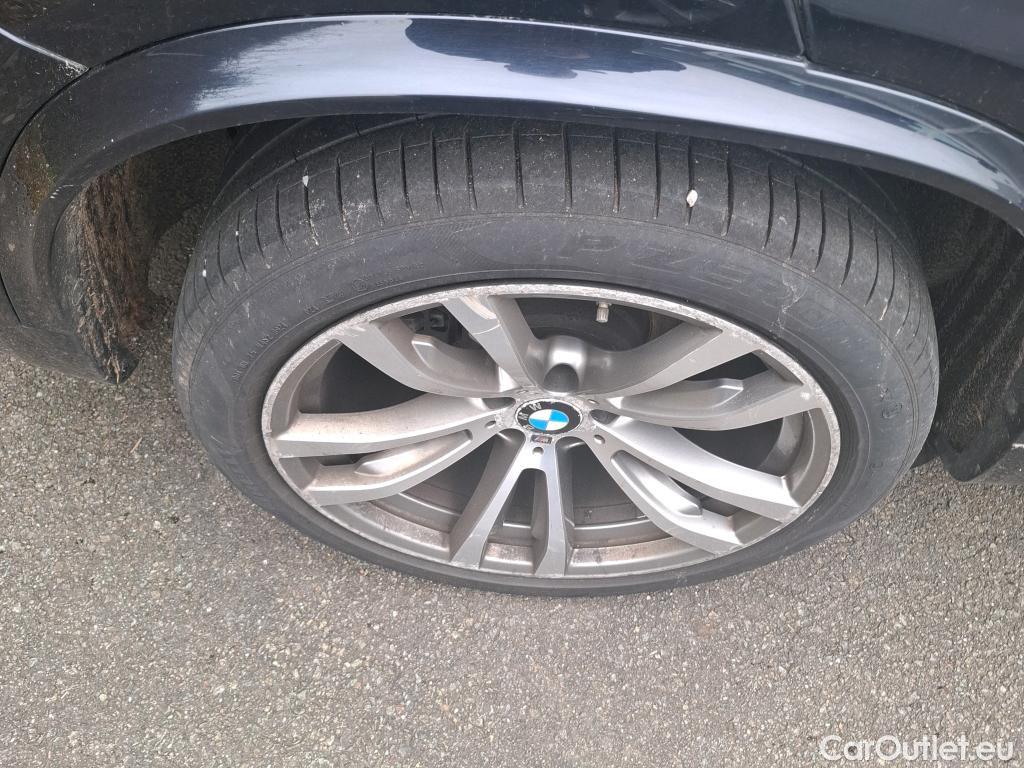  Bmw  X5  / 2013 / 5P / SUV xDrive25d 231 ch M Sport BVA8 / COUSSINS PNEUMATIQUE AR HS
 #81