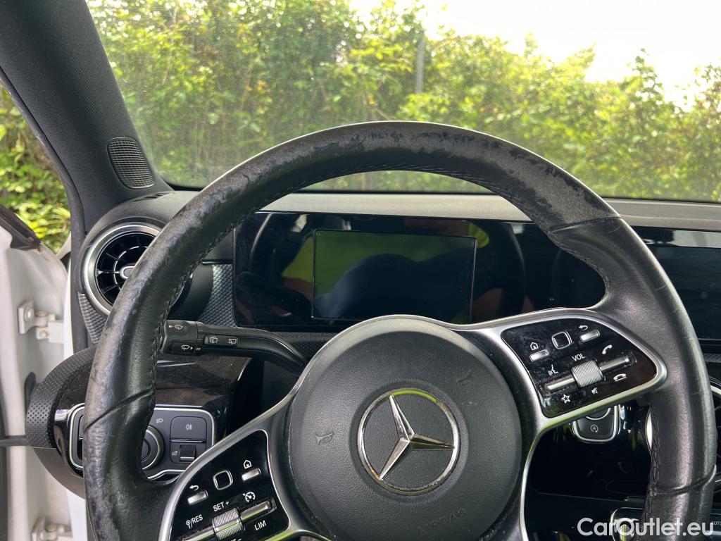  Mercedes  A-Klasse Clase A A 180 d (177.003) 1.5 115CV MT6 E6dT #17