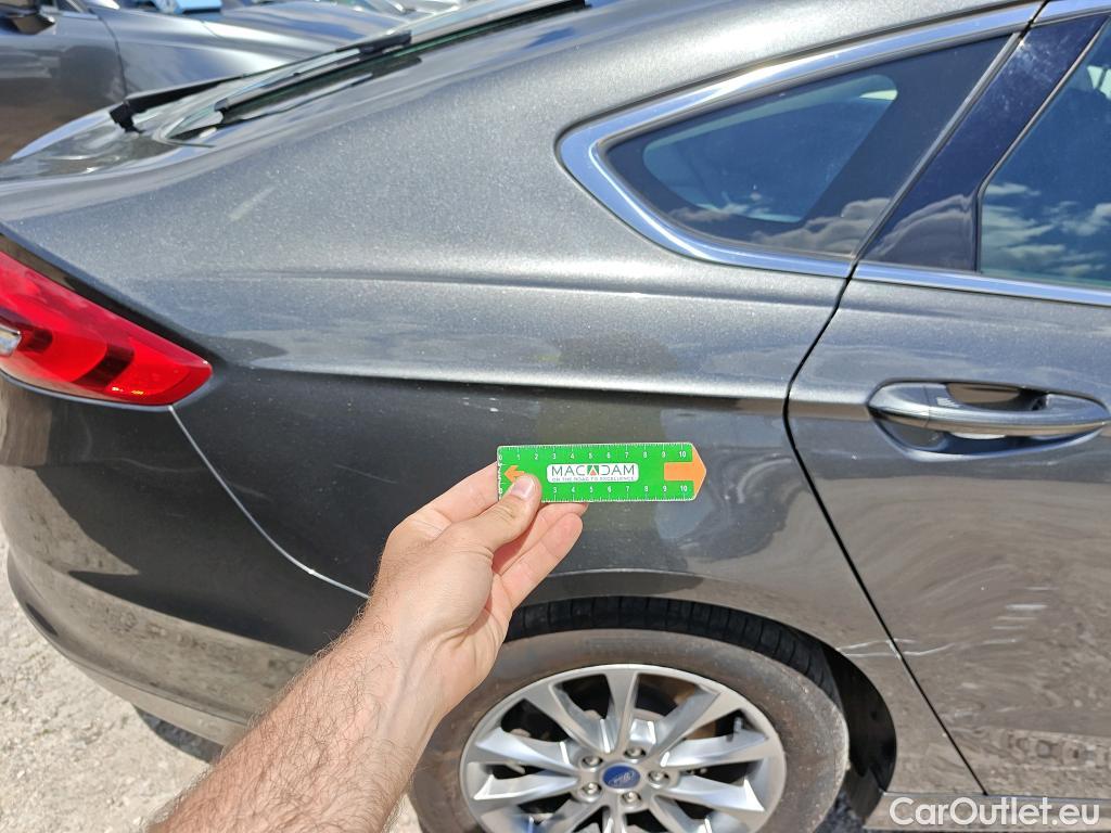  Ford  Mondeo FORD  / 2014 / 5P / berlina con portón 2.0 TDCi 110kW (150CV) Titanium 235 #1