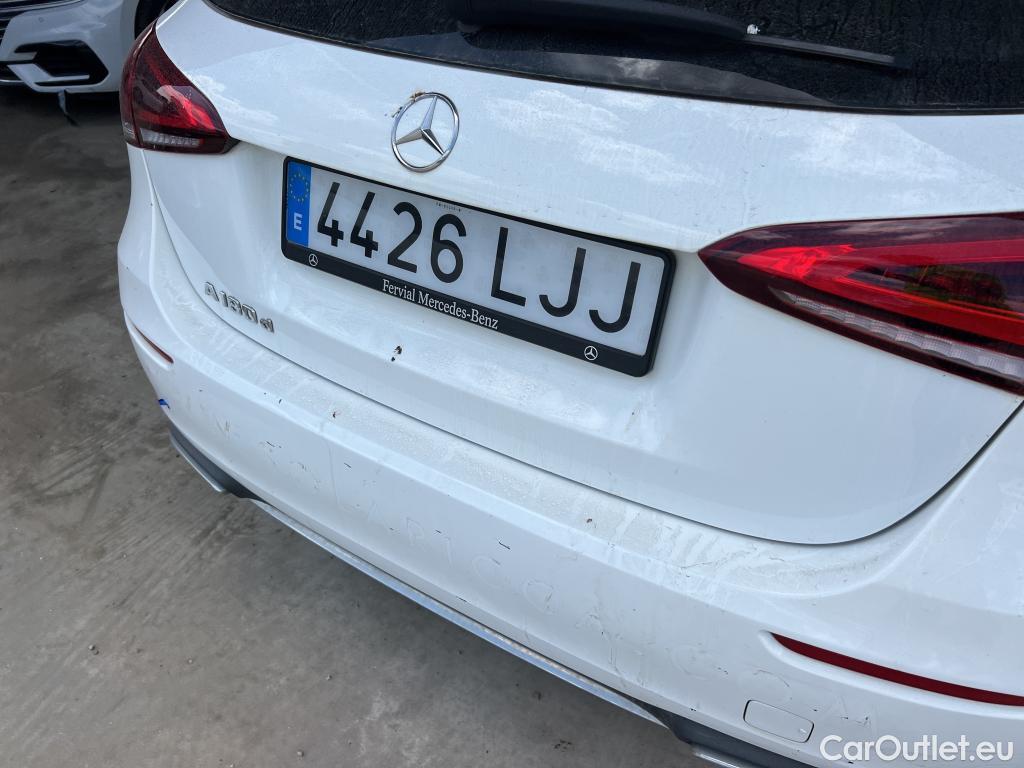  Mercedes  A-Klasse Clase A A 180 d (177.003) 1.5 115CV MT6 E6dT #15