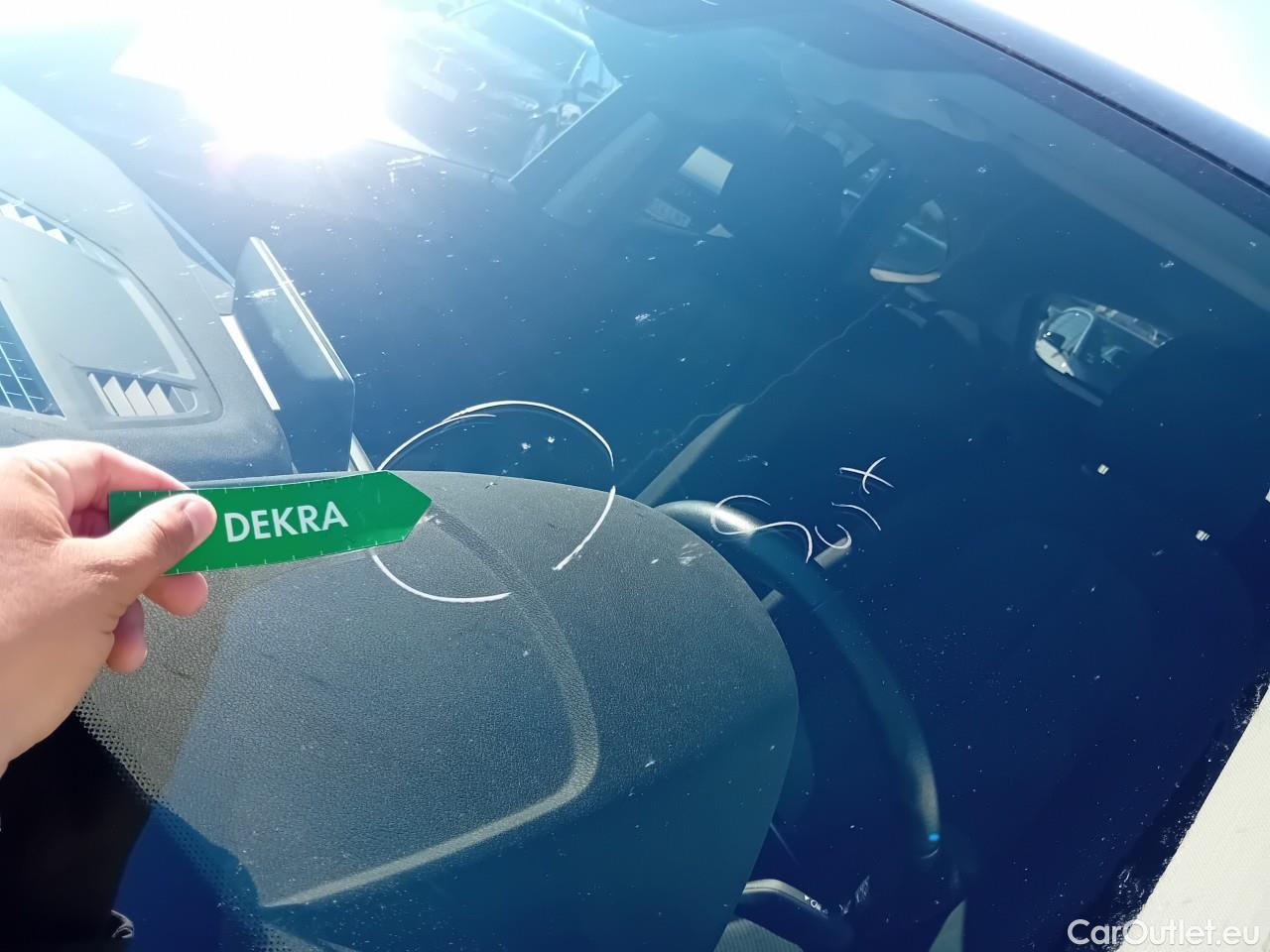  Bmw  X1 BMW  / 2019 / 5P / todoterreno sDrive18dA Corporate #8