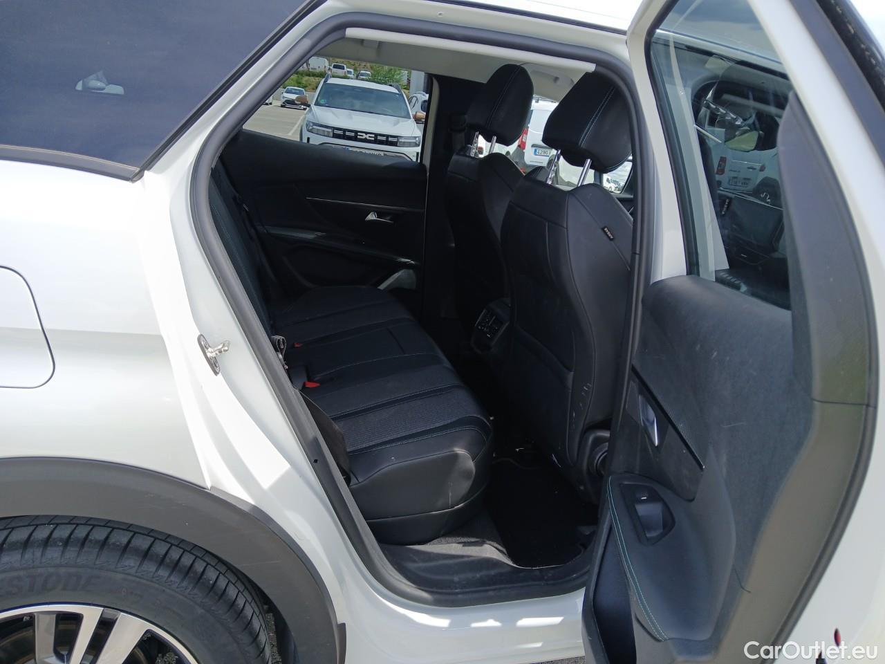  Peugeot  3008  Hybrid 225 Allure 1.6 Plug-In 225CV AT8 E6d #8