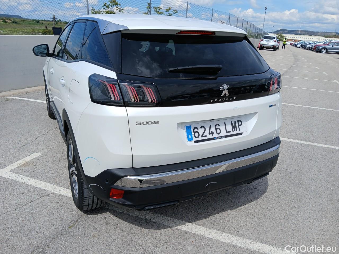  Peugeot  3008  Hybrid 225 Allure 1.6 Plug-In 225CV AT8 E6d #28