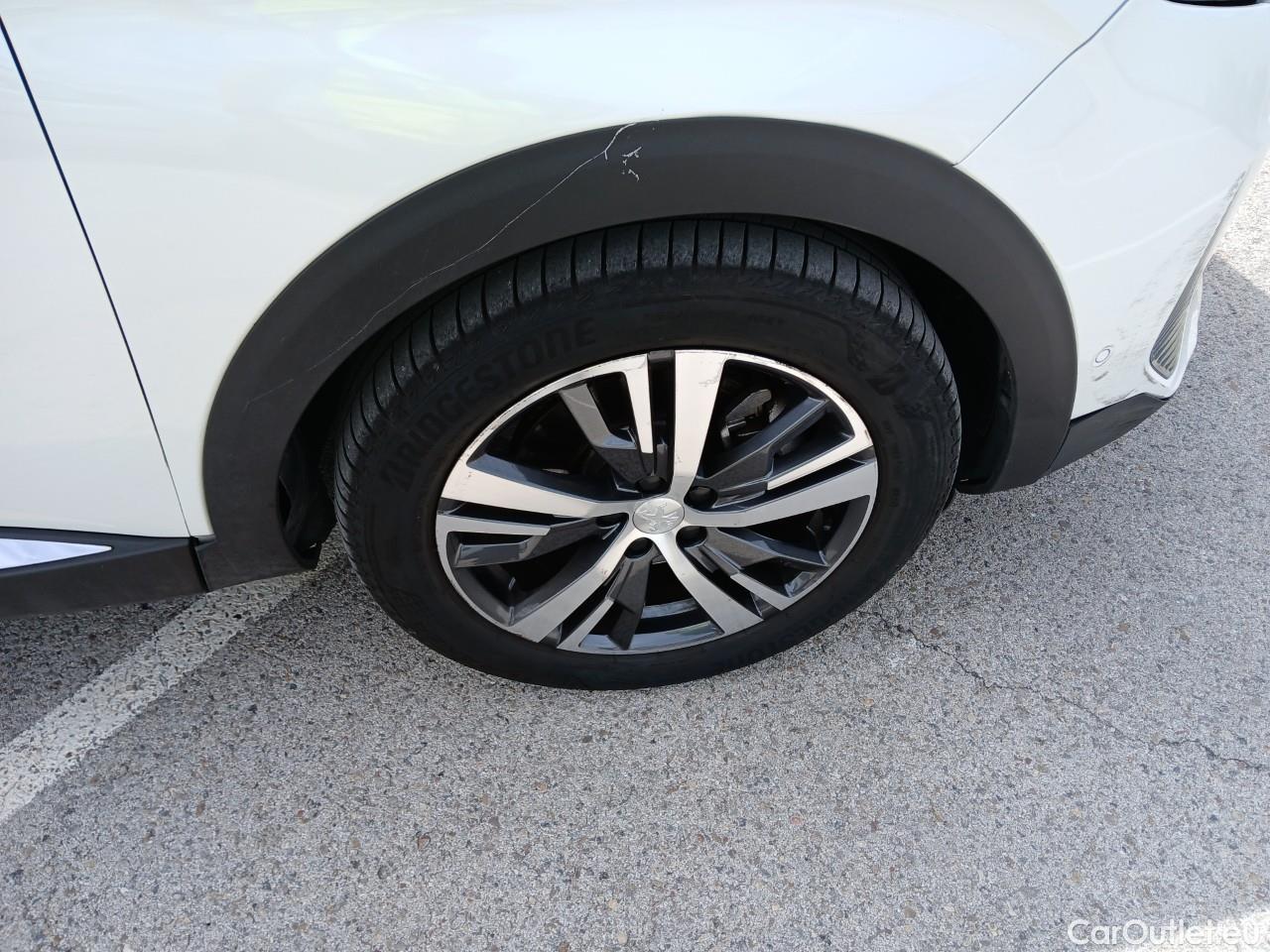  Peugeot  3008  Hybrid 225 Allure 1.6 Plug-In 225CV AT8 E6d #16