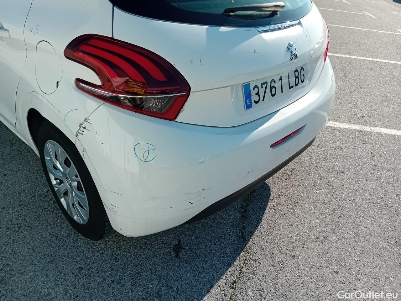 Peugeot  208  Active 1.5 HDi #22
