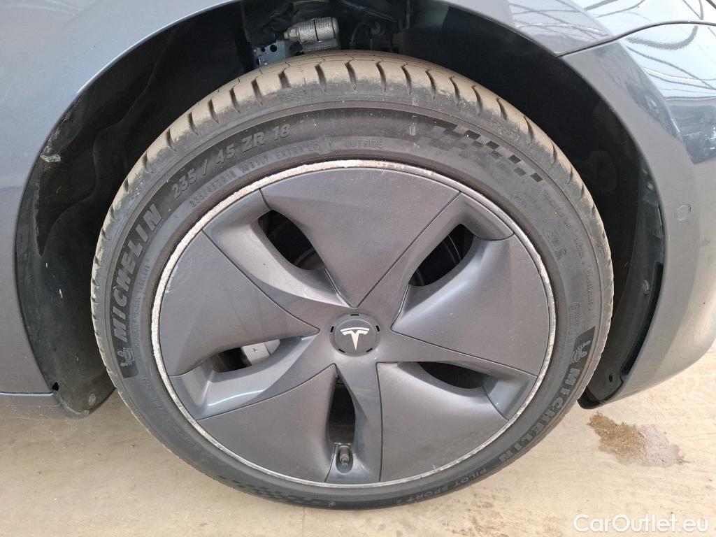  Tesla  Model 3 TESLA  / 2018 / 4P / Berline Standard RWD Plus #18