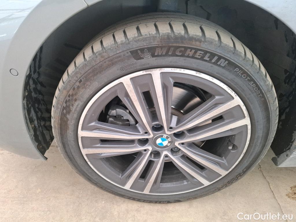  Bmw  Serie 1 BMW Série 1 / 2019 / 5P / Berline 2.0 118D AUTO Business Design #10
