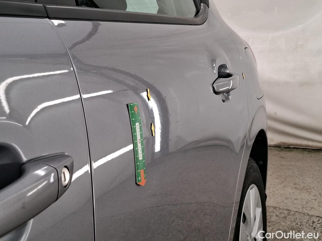  Citroen  C3  Feel Business 1.2 PureTech 80CV BVM5 E6d #10