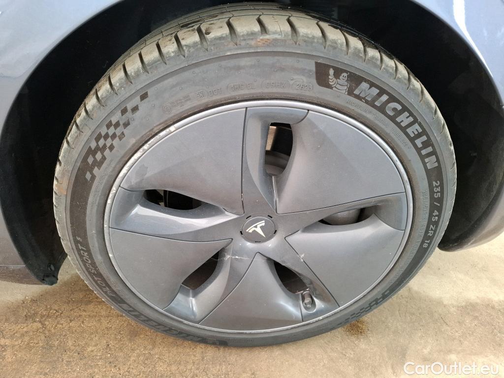  Tesla  Model 3 TESLA  / 2018 / 4P / Berline Standard RWD Plus #8