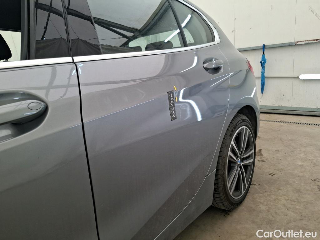  Bmw  Serie 1 BMW Série 1 / 2019 / 5P / Berline 2.0 118D AUTO Business Design #16
