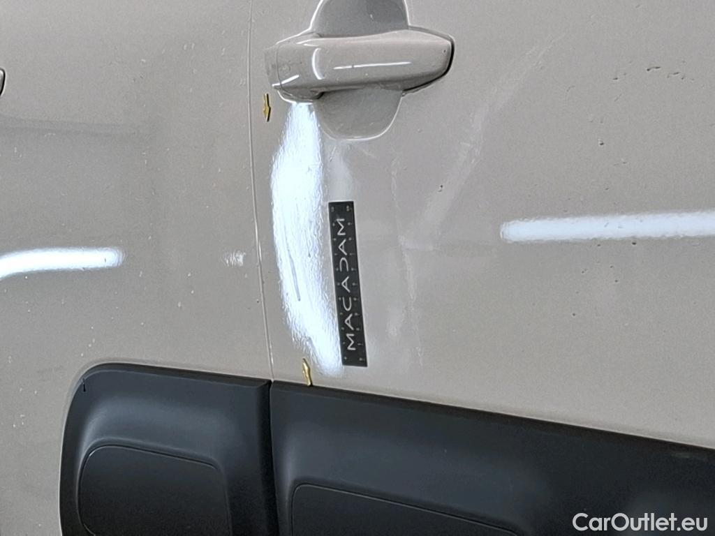  Citroen  C3 CITROEN  Société / 2020 / 5P / Berline / VU BlueHDi 100 SandS BVM6 Feel Nav #3