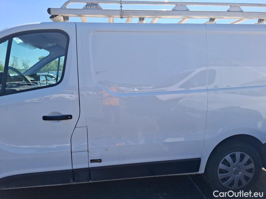  Renault  Trafic RENAULT  VU 4p Fourgon FG GCFL1H1 1000 dCi95  E6 #16