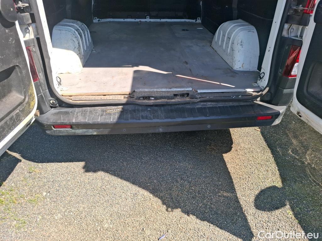  Renault  Trafic RENAULT  VU 4p Fourgon FG GCFL1H1 1000 dCi95  E6 #21