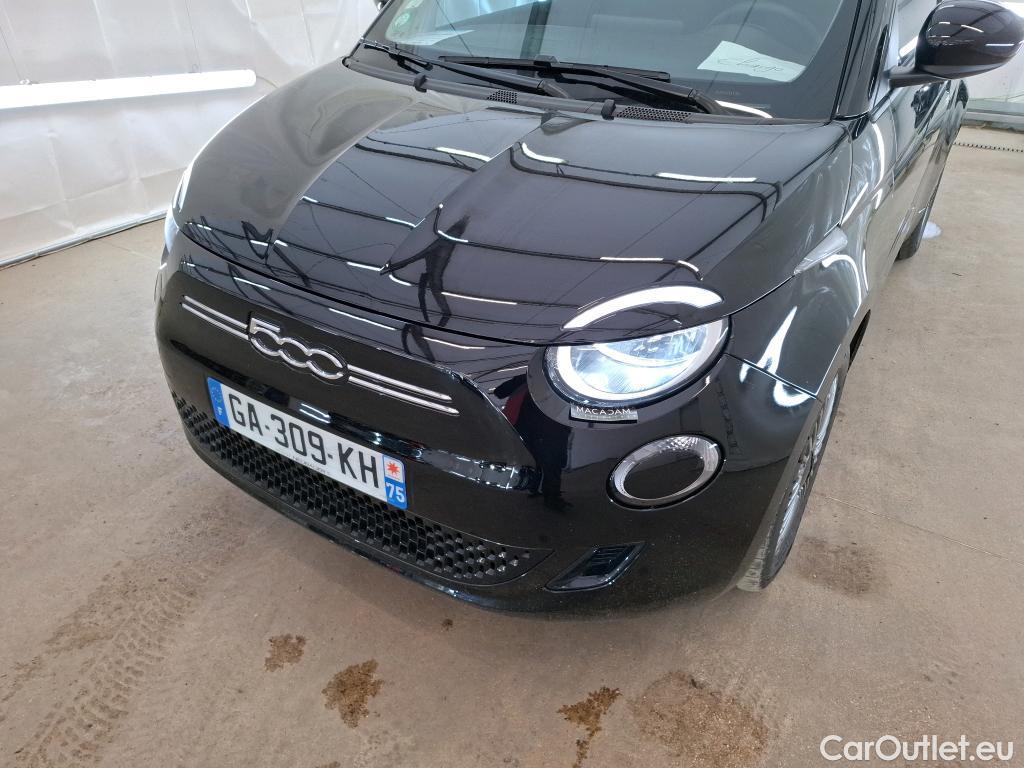  Fiat  500 FIAT  / 2020 / 3P / Berline 42kWh Icône #6