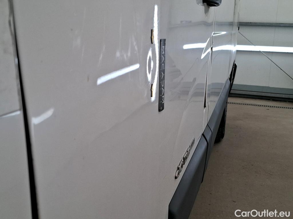  Renault  Master  III Fourgon L2H2 3 5 Grand Confort dCi 135CV BVM6 E5 #42