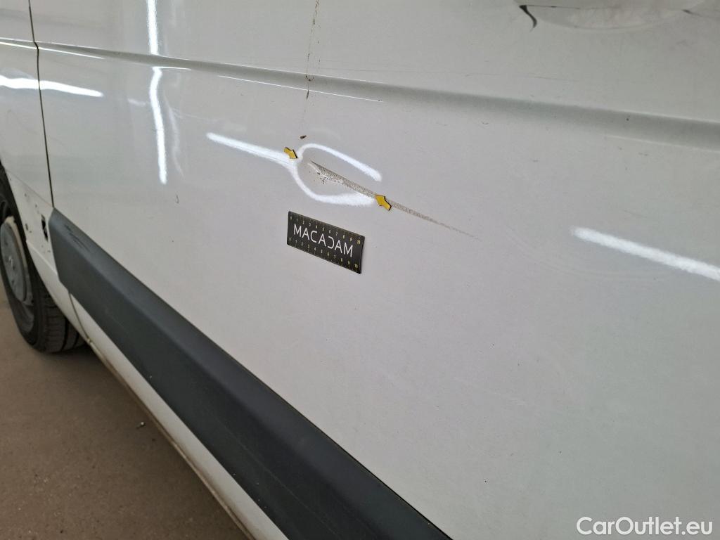  Renault  Master  III Fourgon L2H2 3 5 Grand Confort dCi 135CV BVM6 E5 #19