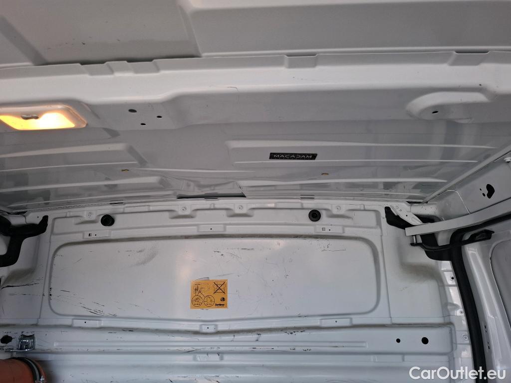  Renault  Trafic RENAULT  VU 4p Fourgon FG GCFL1H1 1000 dCi95  E6 #10
