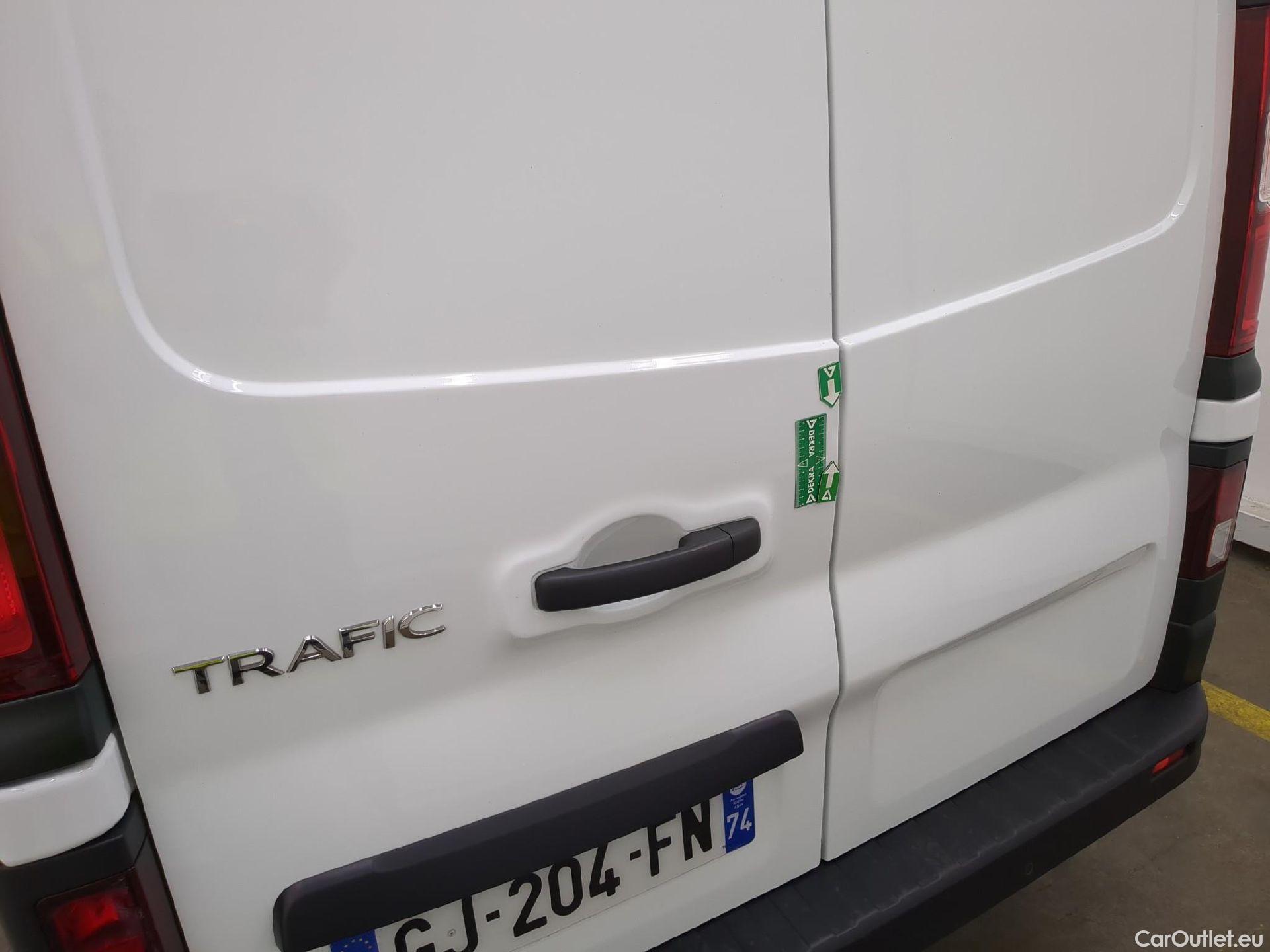  Renault  Trafic  III Fourgon L2H1 3T Confort 2.0 dCi 130CV BVM6 E6d #23
