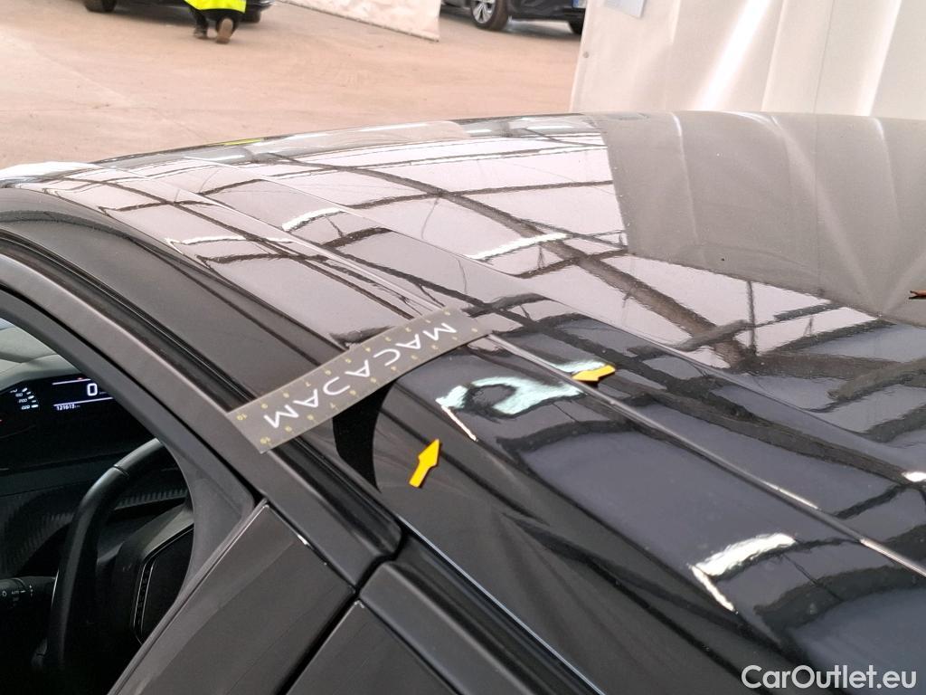  Peugeot  2008  Active Pack 1.2 PureTech 130CV BVA8 E6d #20
