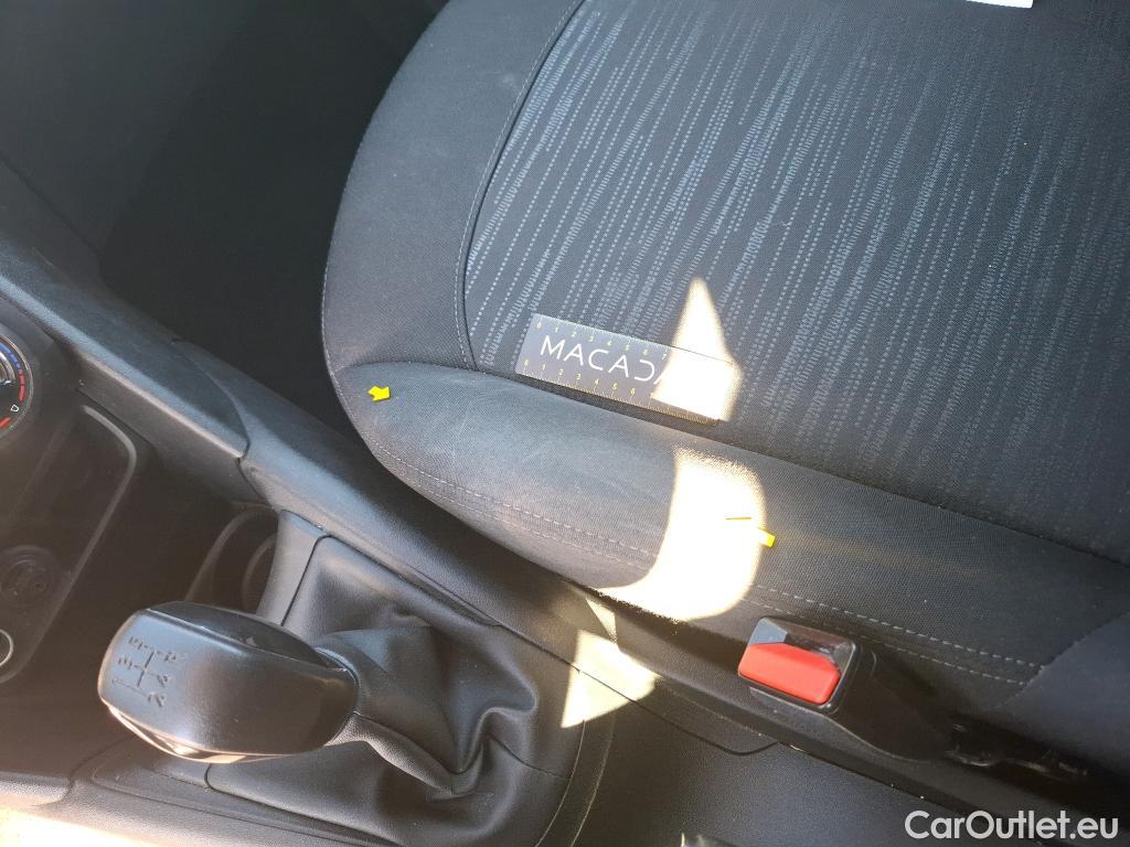  Peugeot  208 PEUGEOT  AFFAIRE VF 5p BER 1.6 BLUEHDI 75 PREMIUM bi-corps VU #26