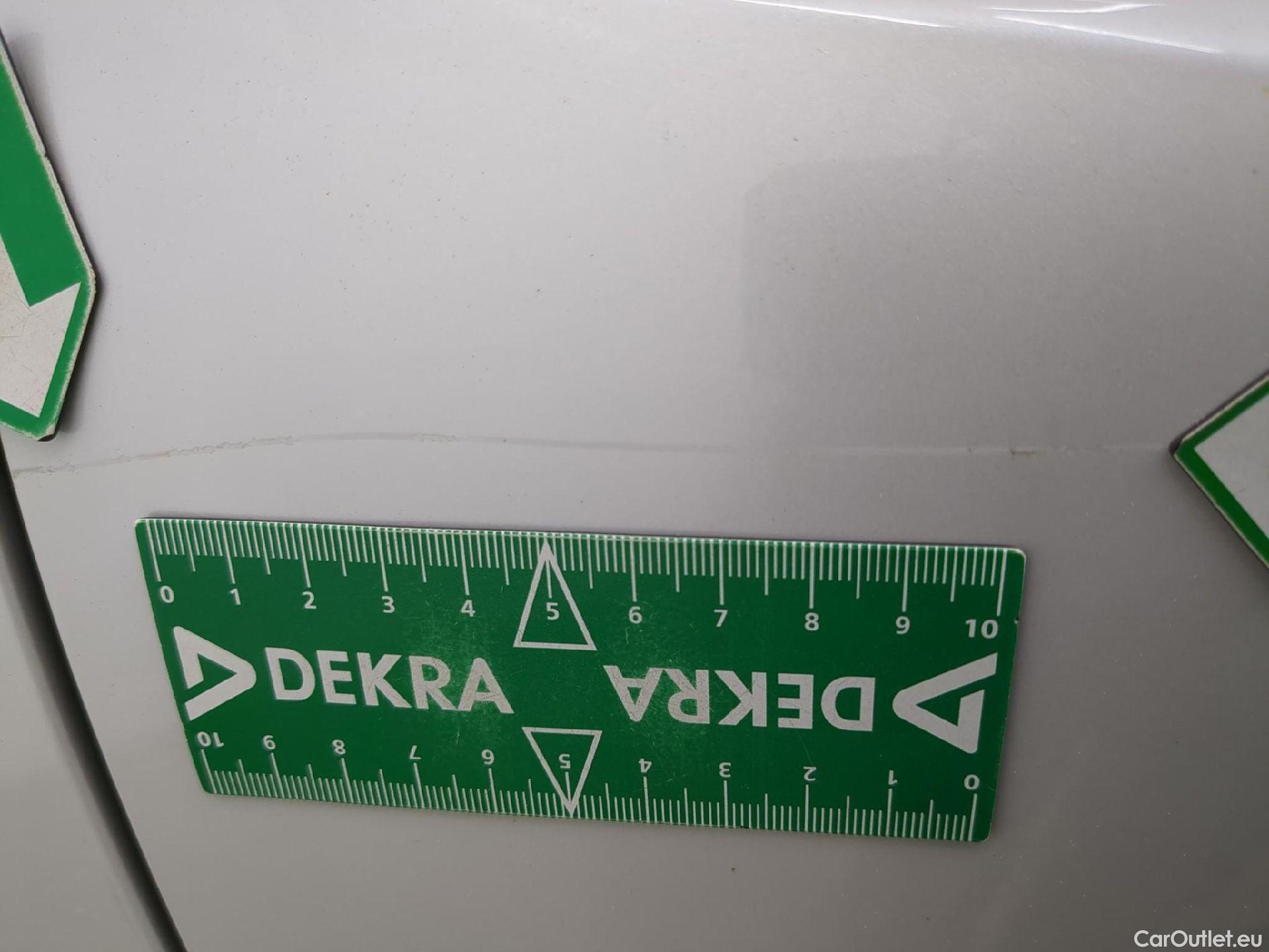  Peugeot  2008  Active Business 1.5 HDi 130CV BVA8 E6d #31