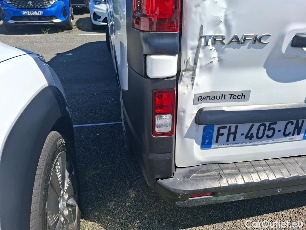  Renault  Trafic RENAULT  VU 4p Fourgon FG GCFL1H1 1000 dCi95  E6 #42