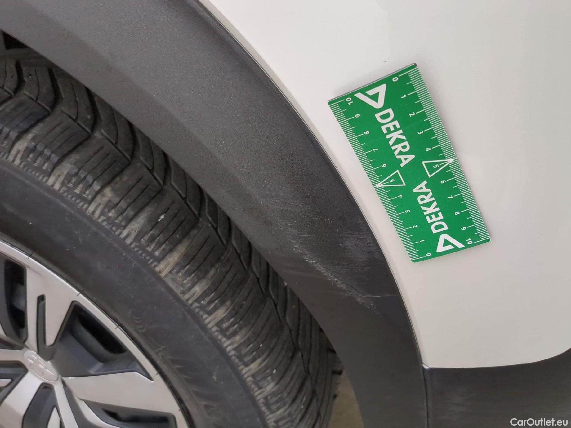  Peugeot  2008  Active Business 1.5 HDi 130CV BVA8 E6d #34