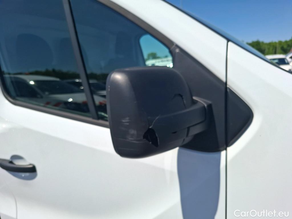  Renault  Trafic RENAULT  VU 4p Fourgon FG GCFL1H1 1000 dCi95  E6 #65